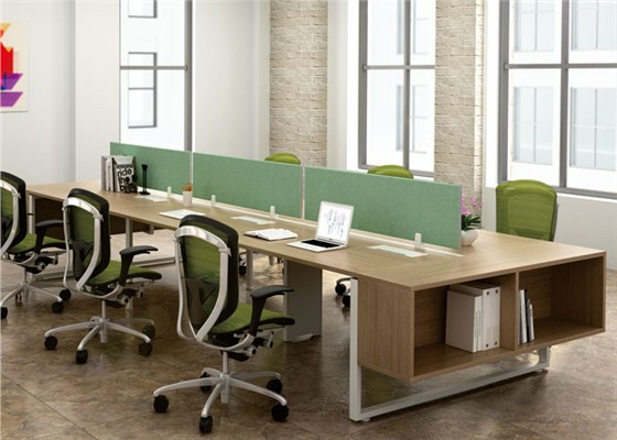 員工辦公桌