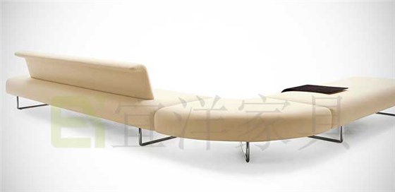 辦公沙發(fā)的搭配