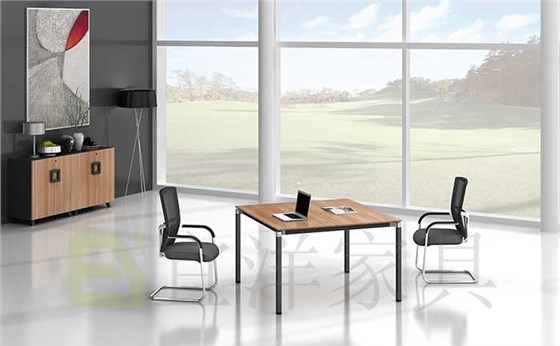 辦公室桌椅