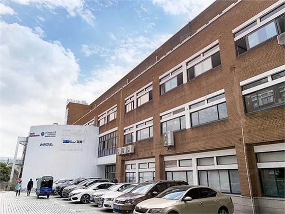 上海數(shù)訊信息技術(shù),數(shù)訊家具,數(shù)訊信息辦公家具