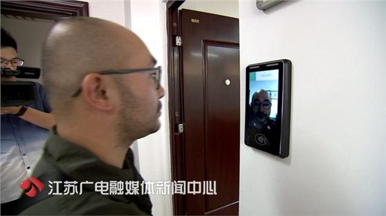 今年高考 先刷身份證，再刷臉 并且不能提前交卷