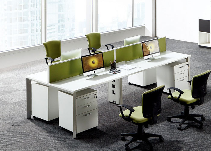 員工辦公桌