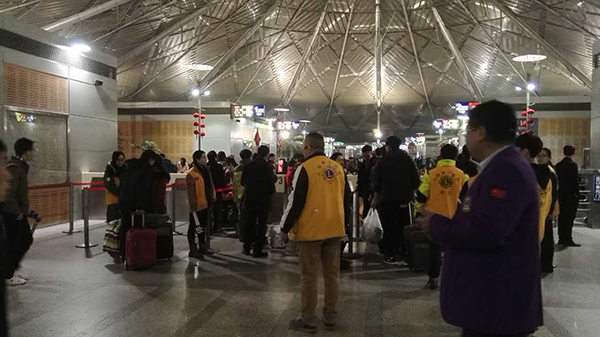 上海辦公家具廠家,時尚辦公家具