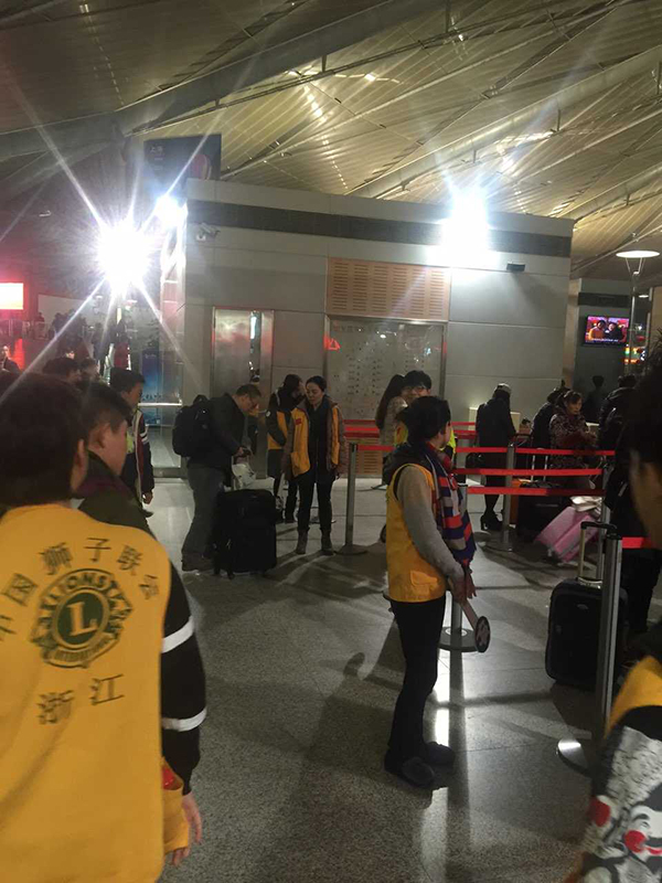 上海辦公家具廠家,時尚辦公家具