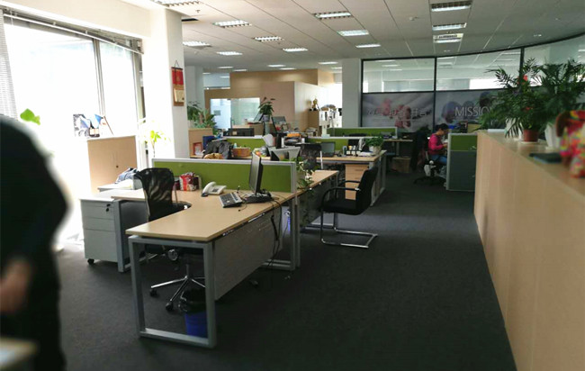 定制時(shí)尚辦公家具廠家|西門(mén)子員工辦公區(qū)