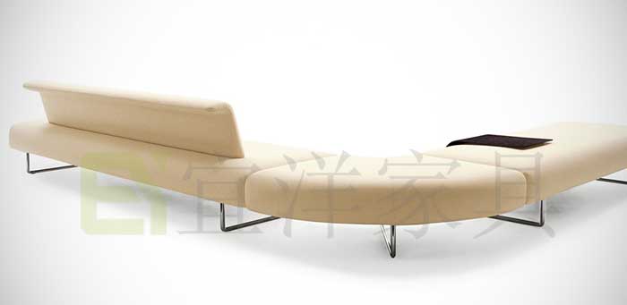 辦公沙發(fā)的搭配