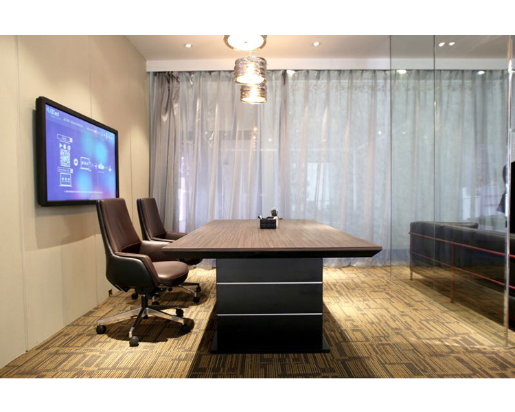 皮質(zhì)辦公椅