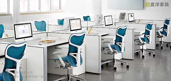 屏風(fēng)辦公桌,辦公桌上屏