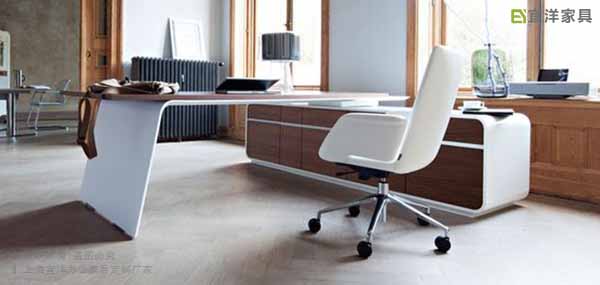 經(jīng)理桌,主管桌