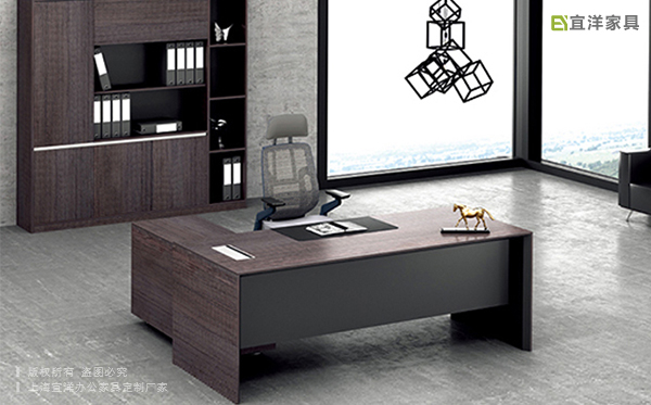 辦公桌老板桌,實(shí)木總裁桌廠家直銷,老板桌廠家