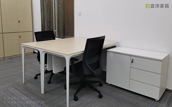 矮柜,辦公椅,辦公桌 矮柜,辦公椅,辦公桌