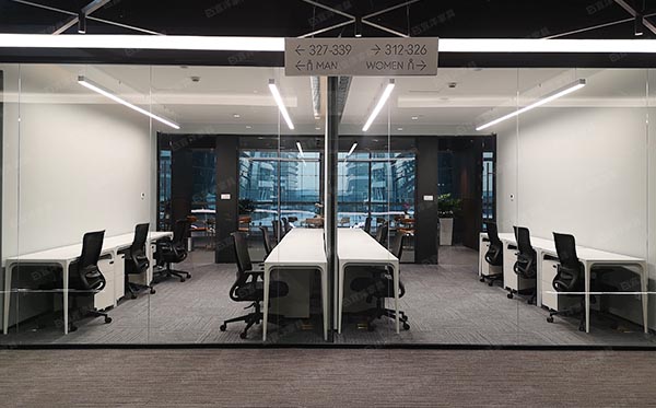 板式辦公桌,辦公椅,網(wǎng)布椅