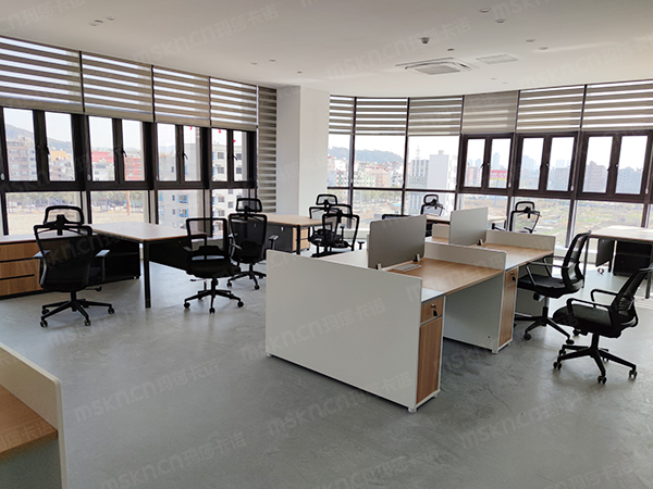 定制員工桌,員工桌,屏風(fēng)員工桌