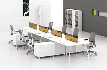 卡爾員工辦公桌